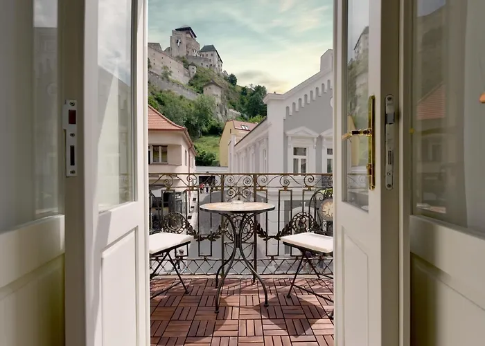 S Balkónom Apartamento *