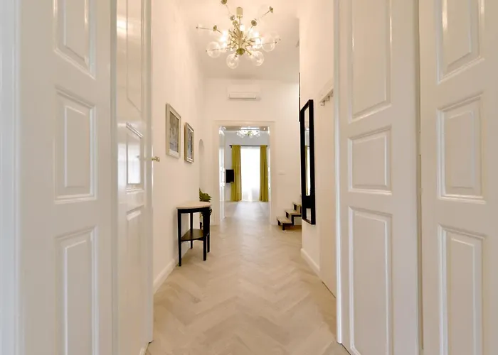 Apartamento S Balkónom *